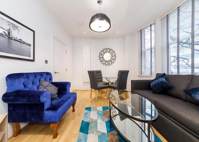 Garrick Mansions By Aeria Apartments